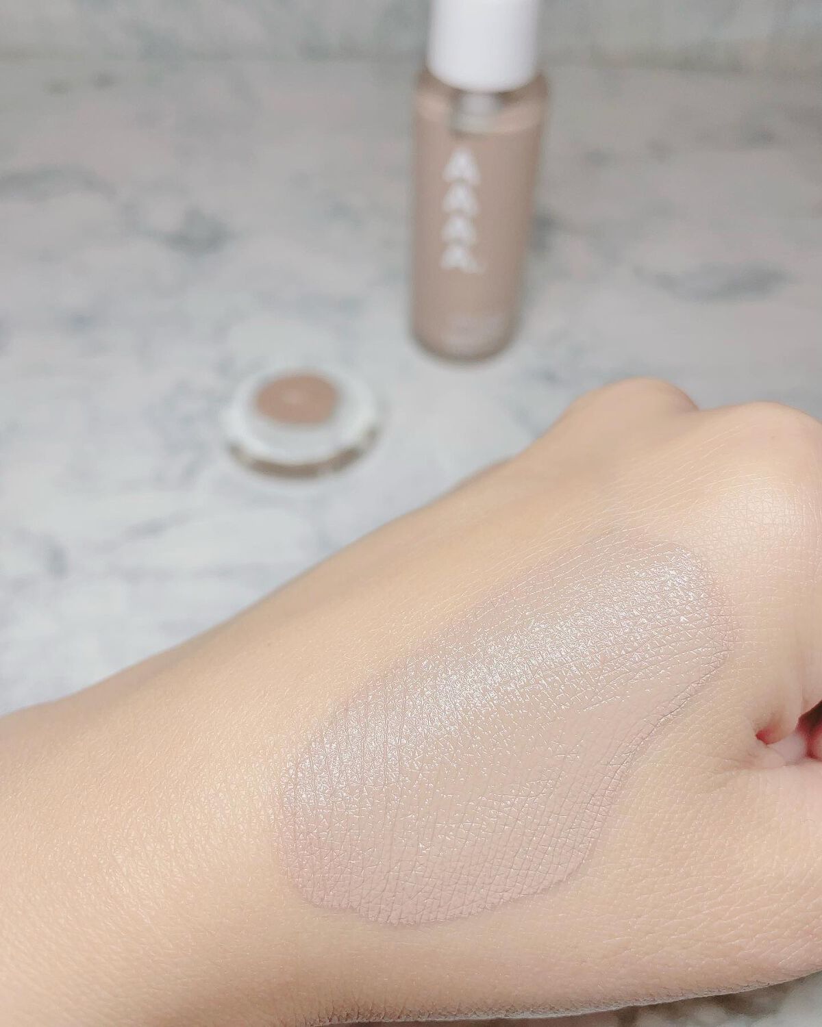 リキッドファンデーション/AAAA./クリーム・エマルジョンファンデーションを使ったクチコミ(3枚目)