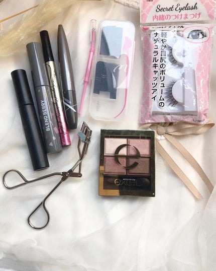 スキニーリッチシャドウ/excel/アイシャドウパレットを使ったクチコミ(2枚目)