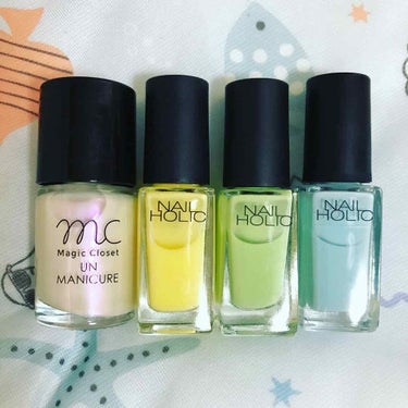 MAGIC CLOSET ユニコーンマニキュアのクチコミ「パステルネイル💅

スリコのユニコーンネイル🦄とネイルホリック💅を使ってみました。

スリコは.....」（2枚目）