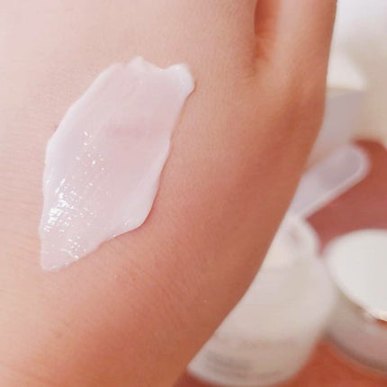 ムーンパール バイタライジングクリーム/ミキモト コスメティックス/フェイスクリームを使ったクチコミ(5枚目)