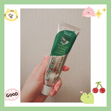 🌱使ってみたシリーズ第一弾🌱
マスティック&マヌカハミガキ
泡がたたないハミガキ粉でした！
色は半透明ですこーしツブツブしているようなジェルみたいな感じ(ノ´∀｀*)

