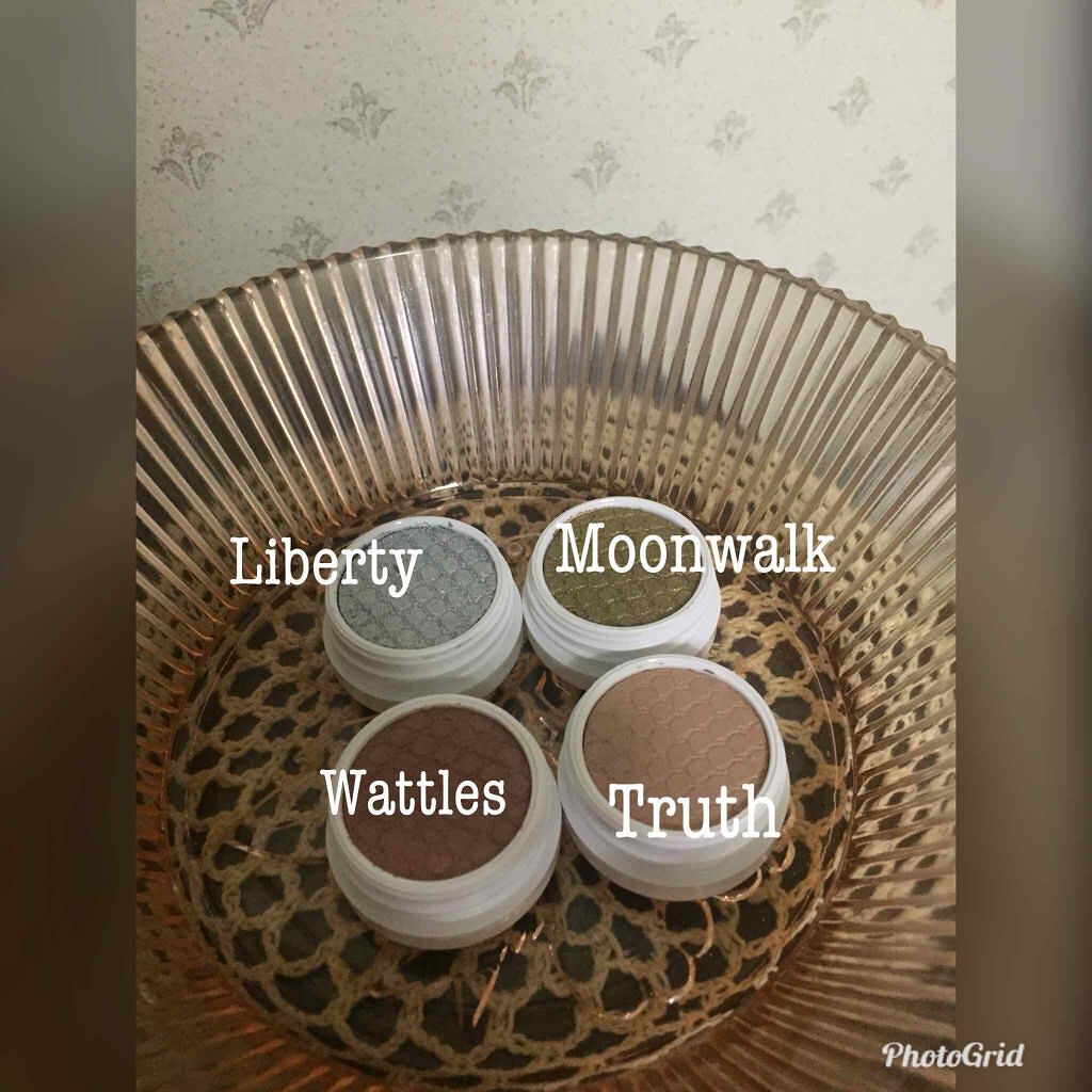 Super Shock Shadow/ColourPop/単色アイシャドウを使ったクチコミ(2枚目)