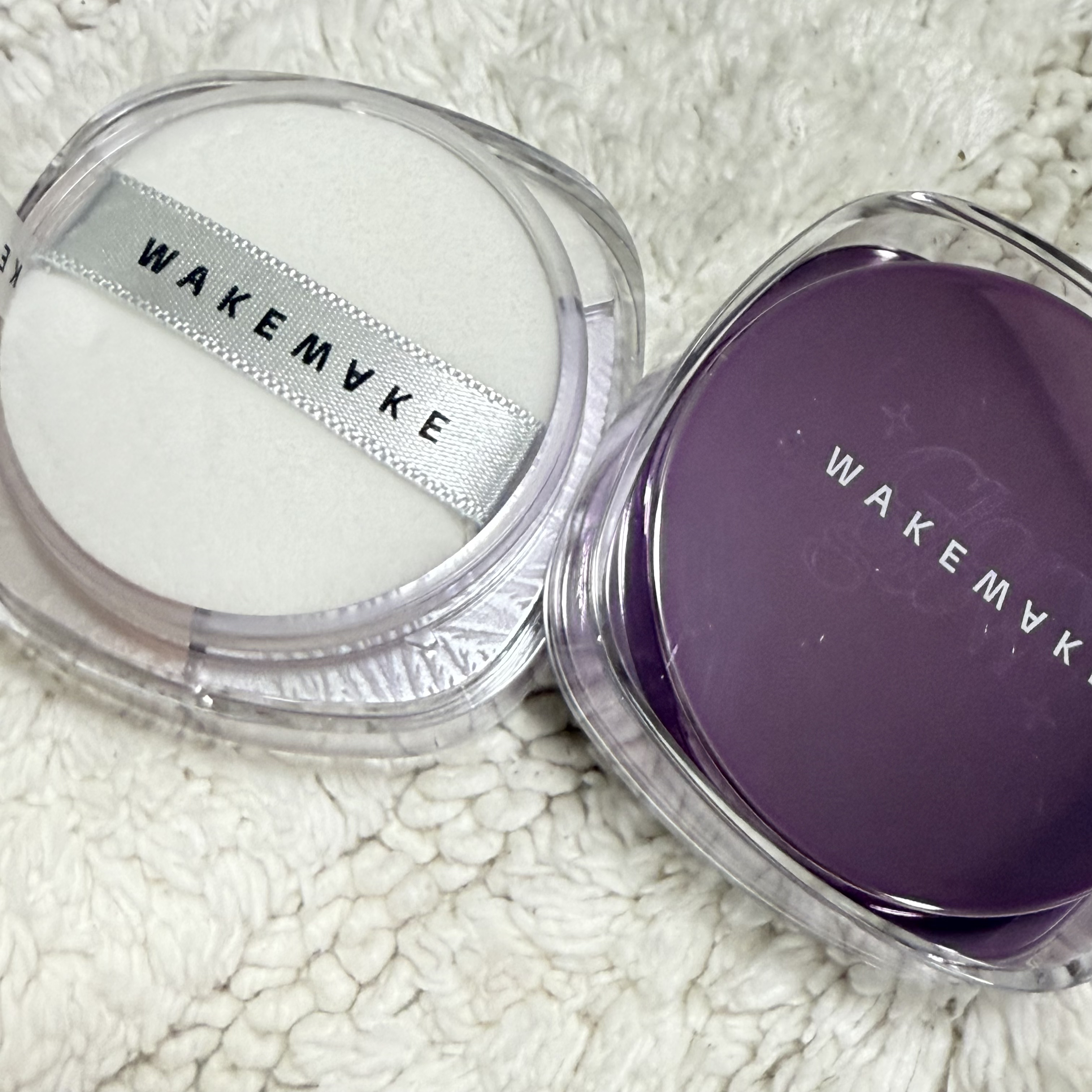 ステイフィクサーマルチカラーパウダー/wakemake/ルースパウダーを使ったクチコミ（2枚目）