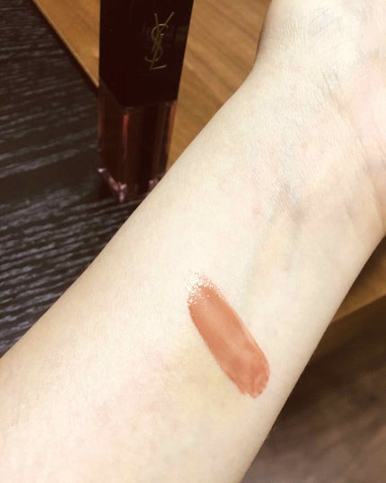 ルージュ ピュールクチュール ヴェルニ ウォーターステイン/YVES SAINT LAURENT BEAUTE/口紅を使ったクチコミ(2枚目)