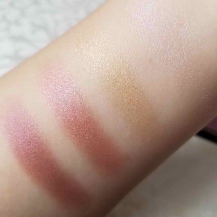 リアルクローズシャドウ/excel/アイシャドウパレットを使ったクチコミ(3枚目)