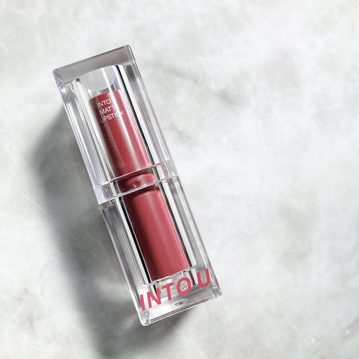 フェザーマットリップスティック/INTO U/口紅を使ったクチコミ（1枚目）