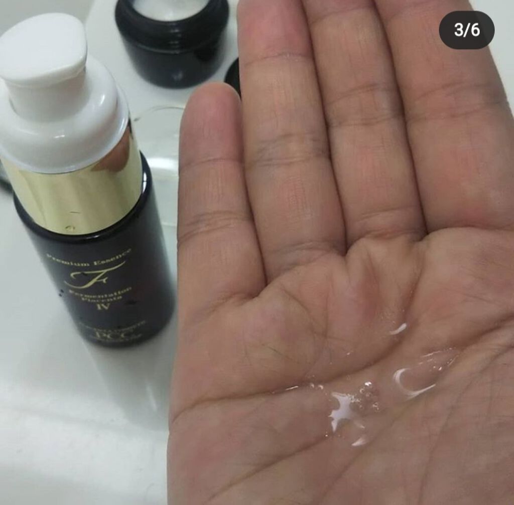 PCCプレミアムエッセンスFIV/PCCアンチエイジングブランド/美容液を使ったクチコミ(3枚目)