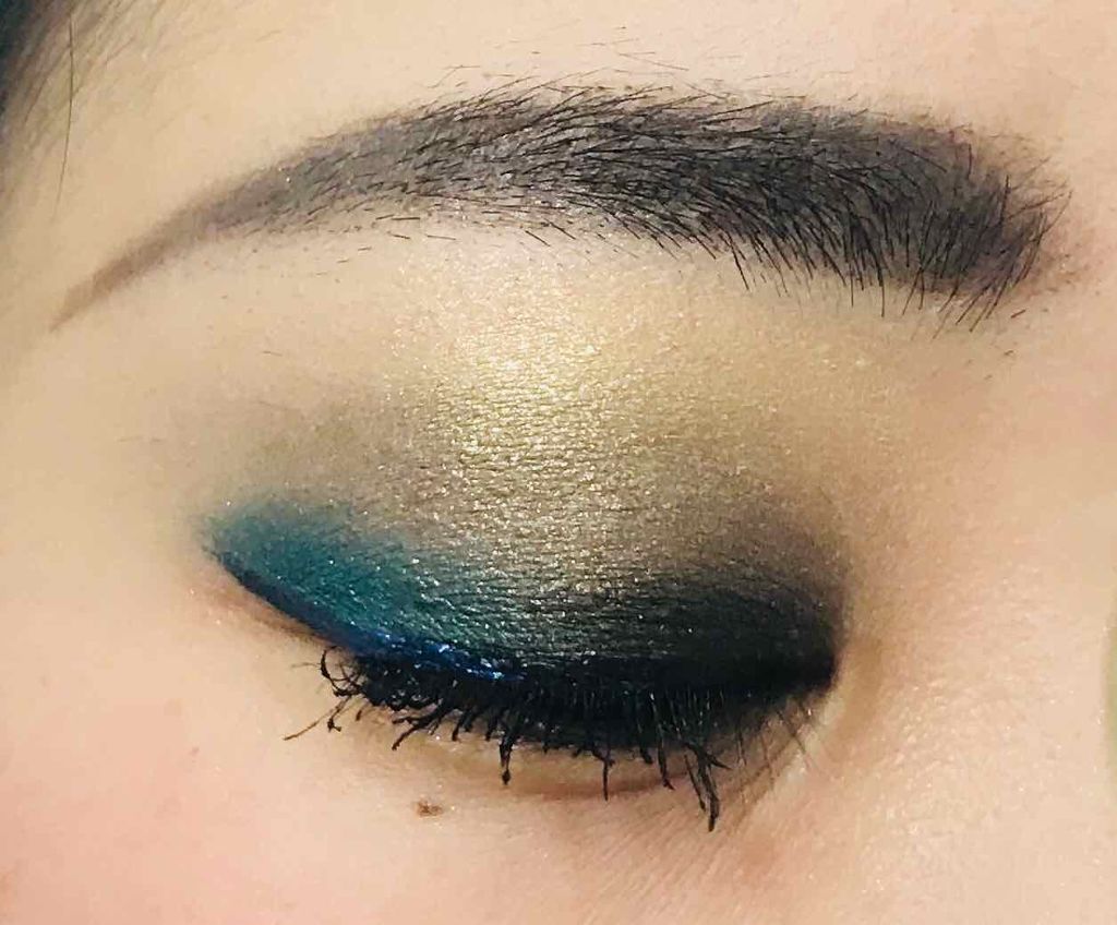 メタリックライナー/LUNASOL/リキッドアイライナーを使ったクチコミ（2枚目）