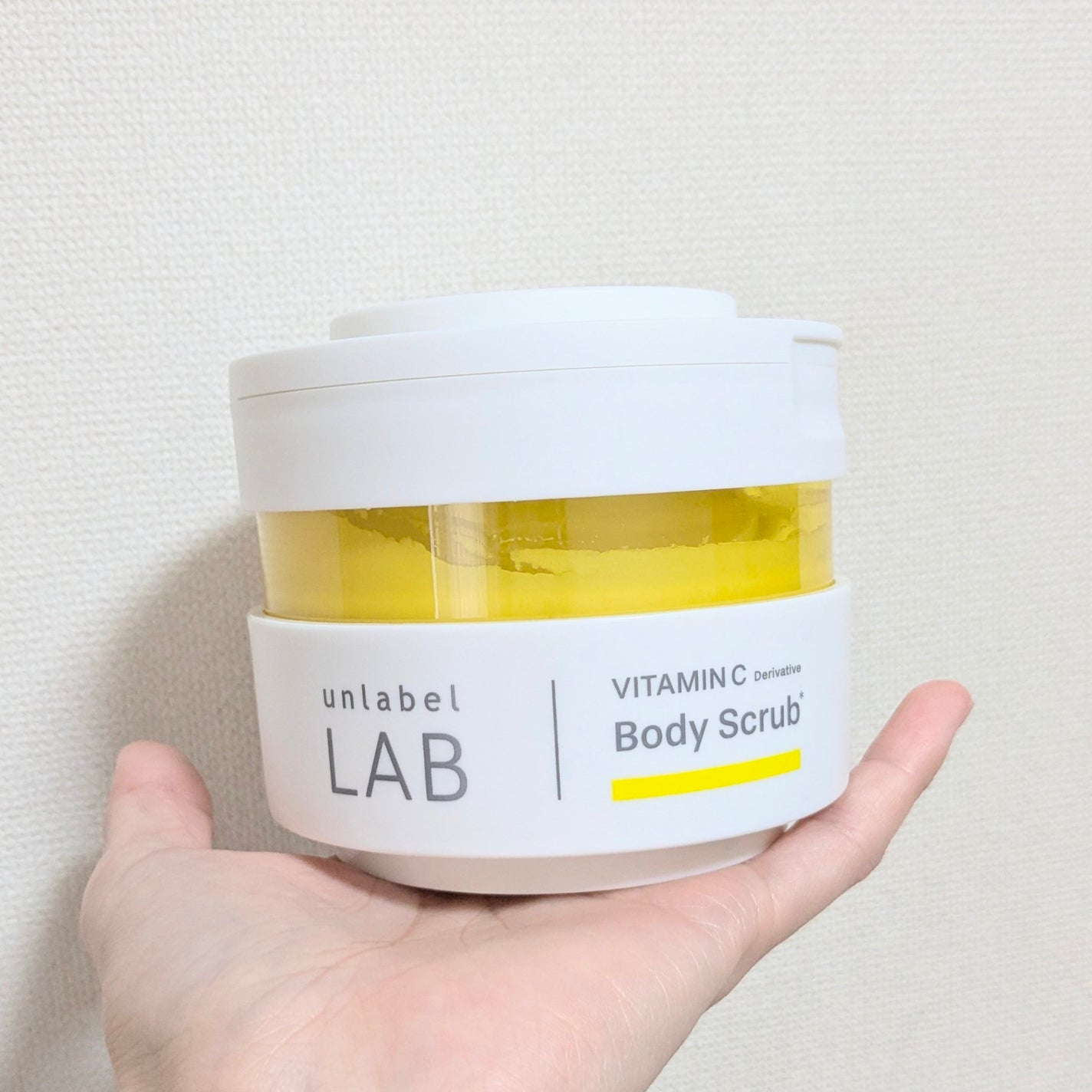 ぴーる on LIPS 「アンレーベルVクリーミーモイストボディスクラブくすみケアもでき..」(2枚目)