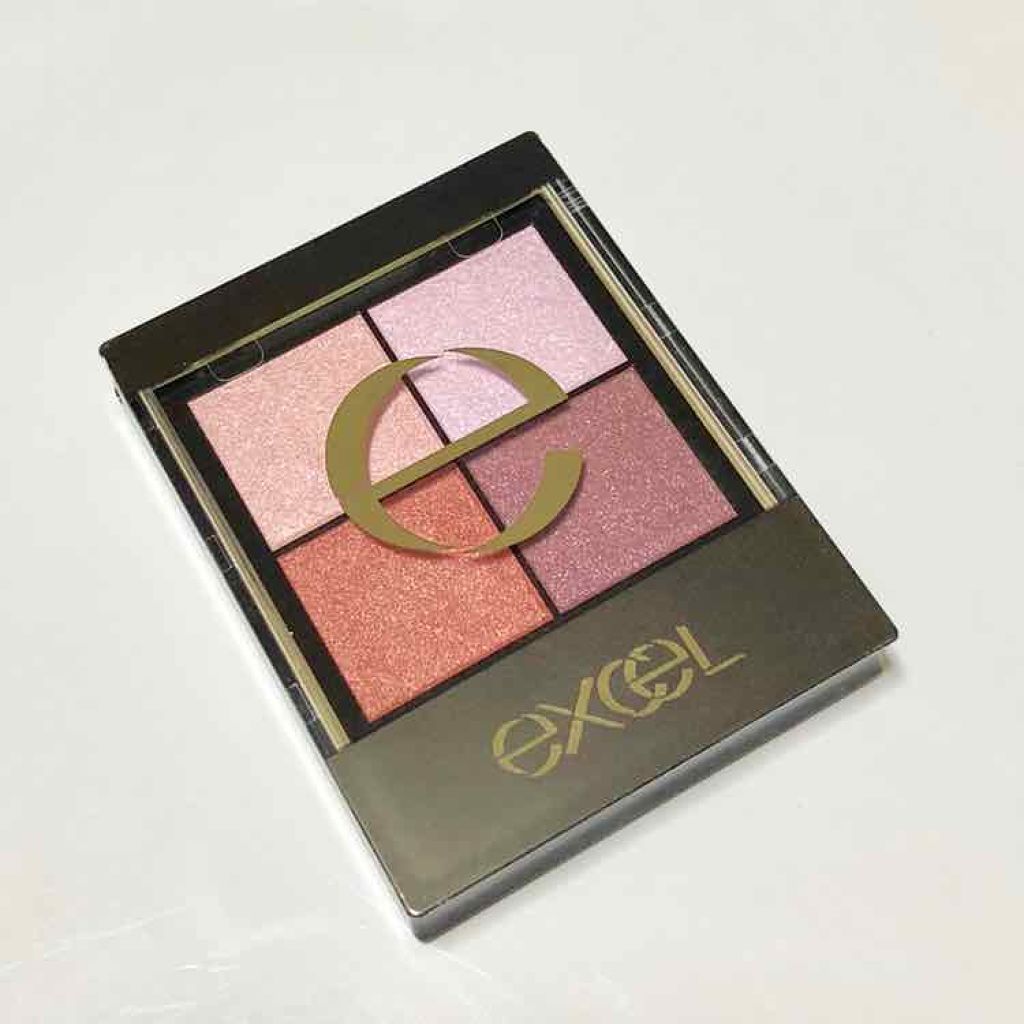 リアルクローズシャドウ/excel/アイシャドウパレットを使ったクチコミ（1枚目）