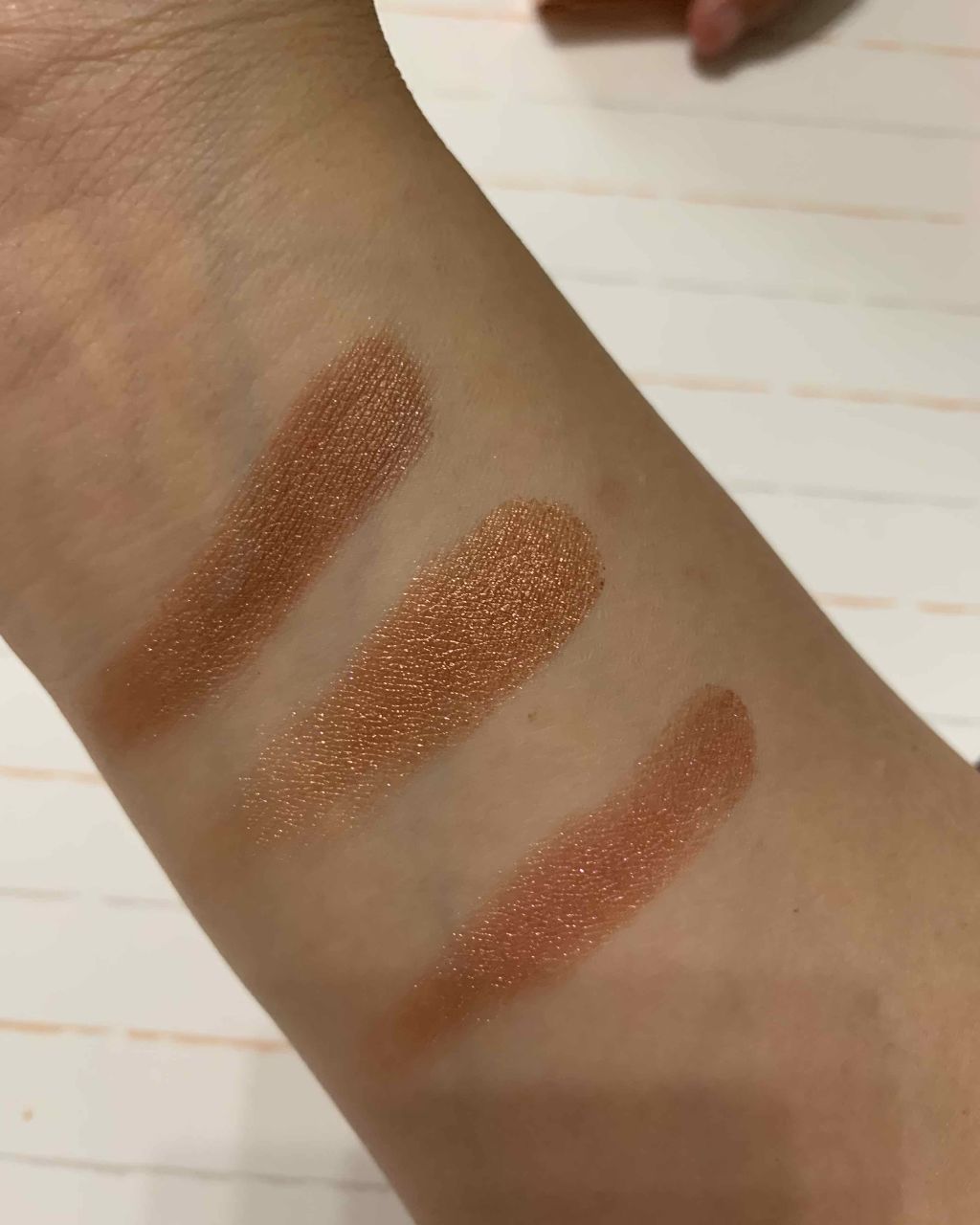 モダンアイシャドウ イタルプリズム/MISSHA/単色アイシャドウを使ったクチコミ（3枚目）