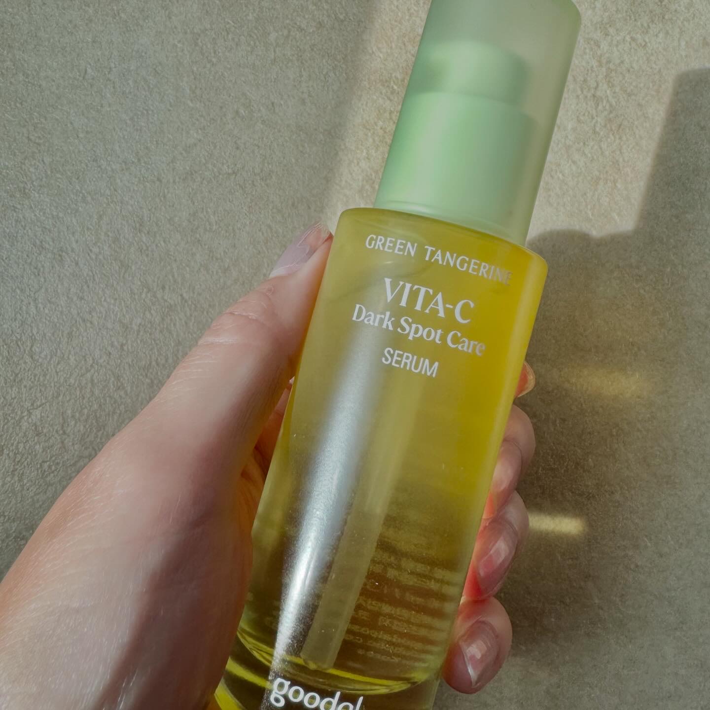 グリーンタンジェリン ビタC ダークスポットケアセラム/goodal/美容液を使ったクチコミ（1枚目）
