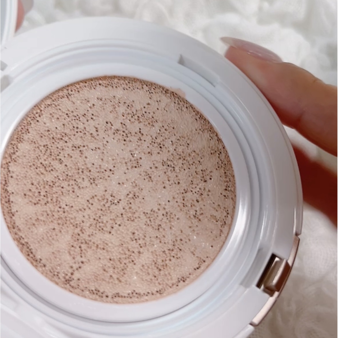 GLEAM COVERAGE CUSHION/BLANC DIVA/クッションファンデーションを使ったクチコミ（3枚目）