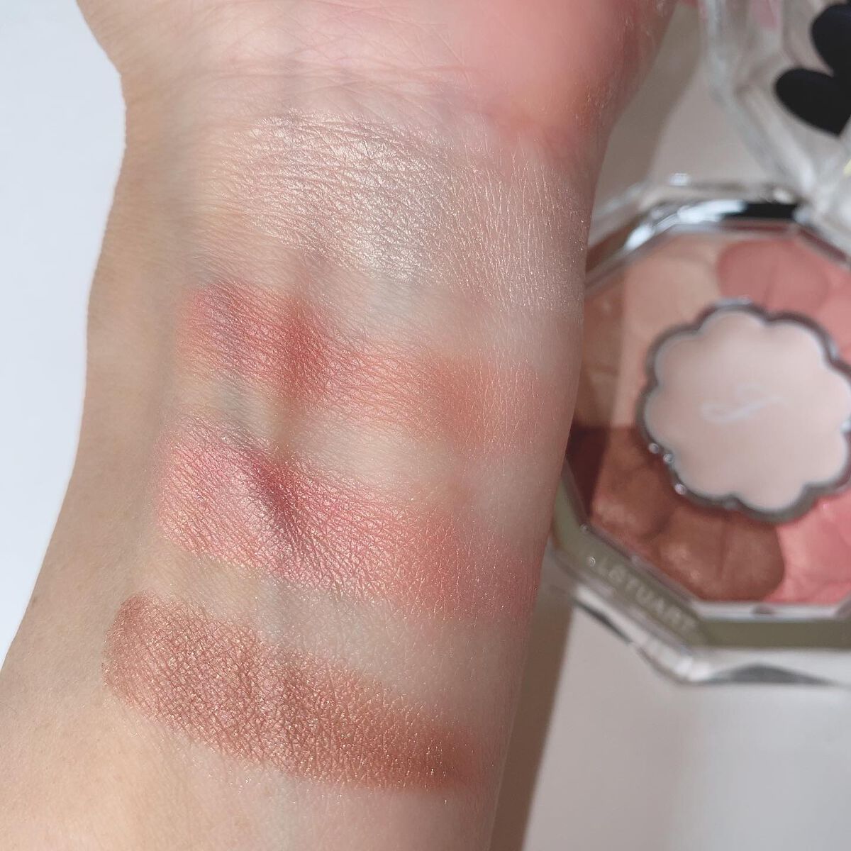 ジルスチュアート ブルームクチュール アイズ/JILL STUART/アイシャドウパレットを使ったクチコミ(7枚目)