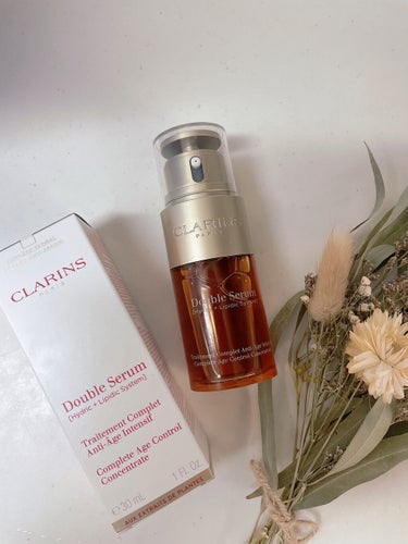 CLARINS ダブル セーラム EXのクチコミ「CLARINSダブル セーラム EX30㎖試してみました🌿✨
世界中で5秒に1本は売れている美.....」（1枚目）