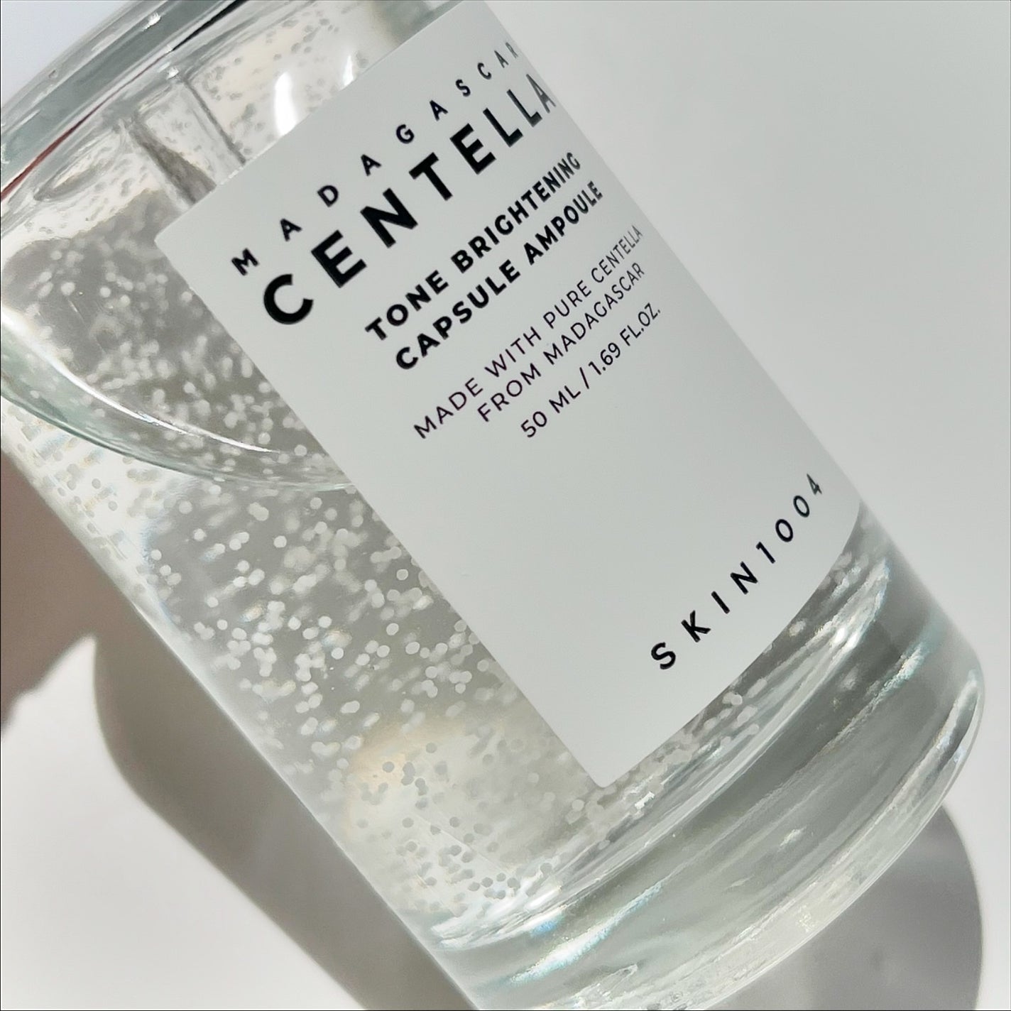 トーンブライトニング カプセルアンプル/SKIN1004/美容液を使ったクチコミ(3枚目)