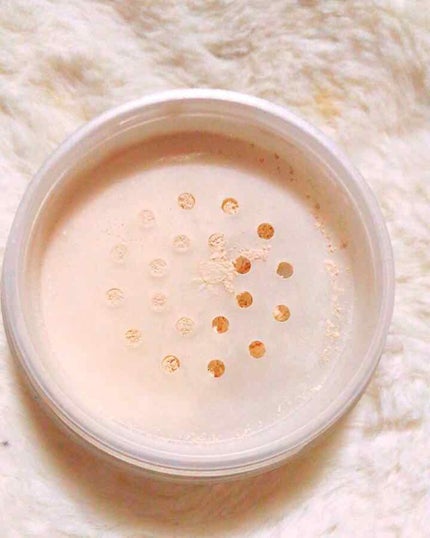 キャンディドール ホワイトピュアパウダー<ノーマル>/CandyDoll/ルースパウダーを使ったクチコミ(2枚目)