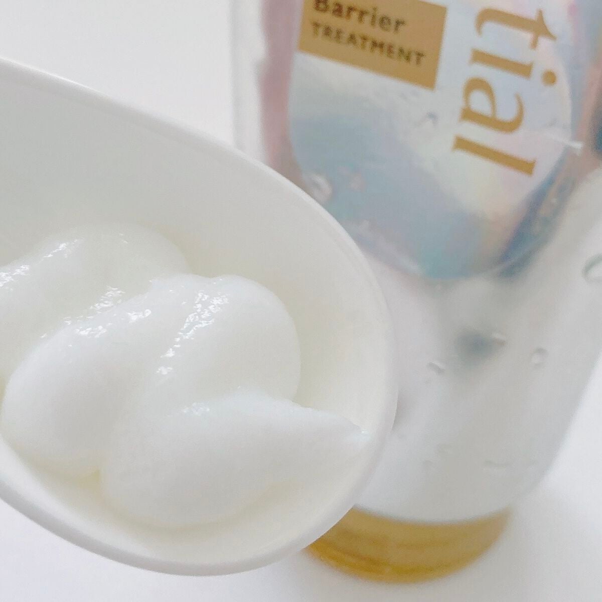 髪のキメ美容バリアトリートメント/エッセンシャル/洗い流すヘアトリートメントを使ったクチコミ(2枚目)