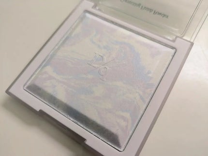 コレクティングフィニッシュパウダー/dasique/プレストパウダーを使ったクチコミ(4枚目)