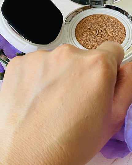 ロングウェアクッションファンデーション/V&Aビューティー/クッションファンデーションを使ったクチコミ(7枚目)