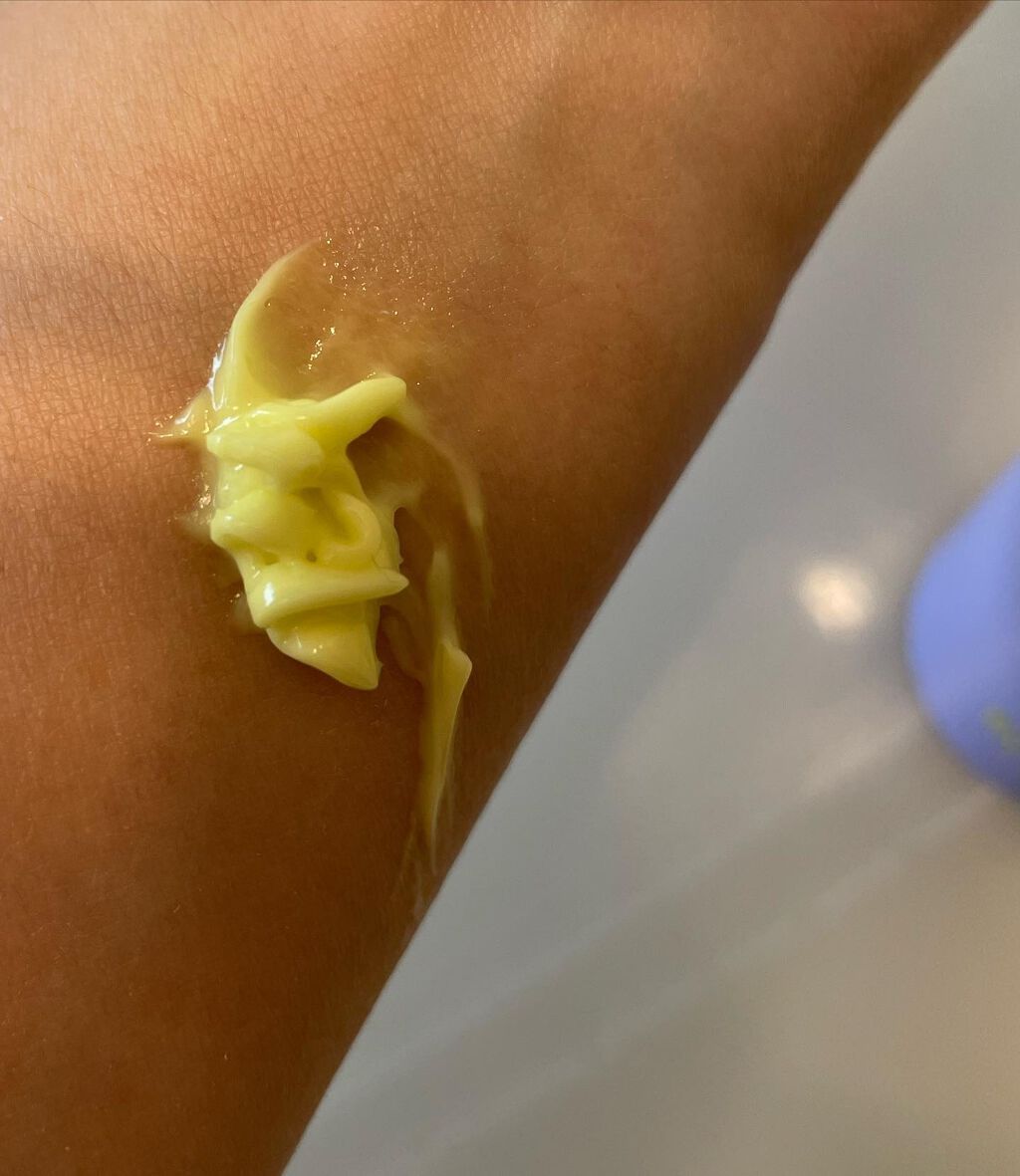 YUKA on LIPS 「★ByWishtrend★ビタミンA-mazingバクチオール..」(2枚目)