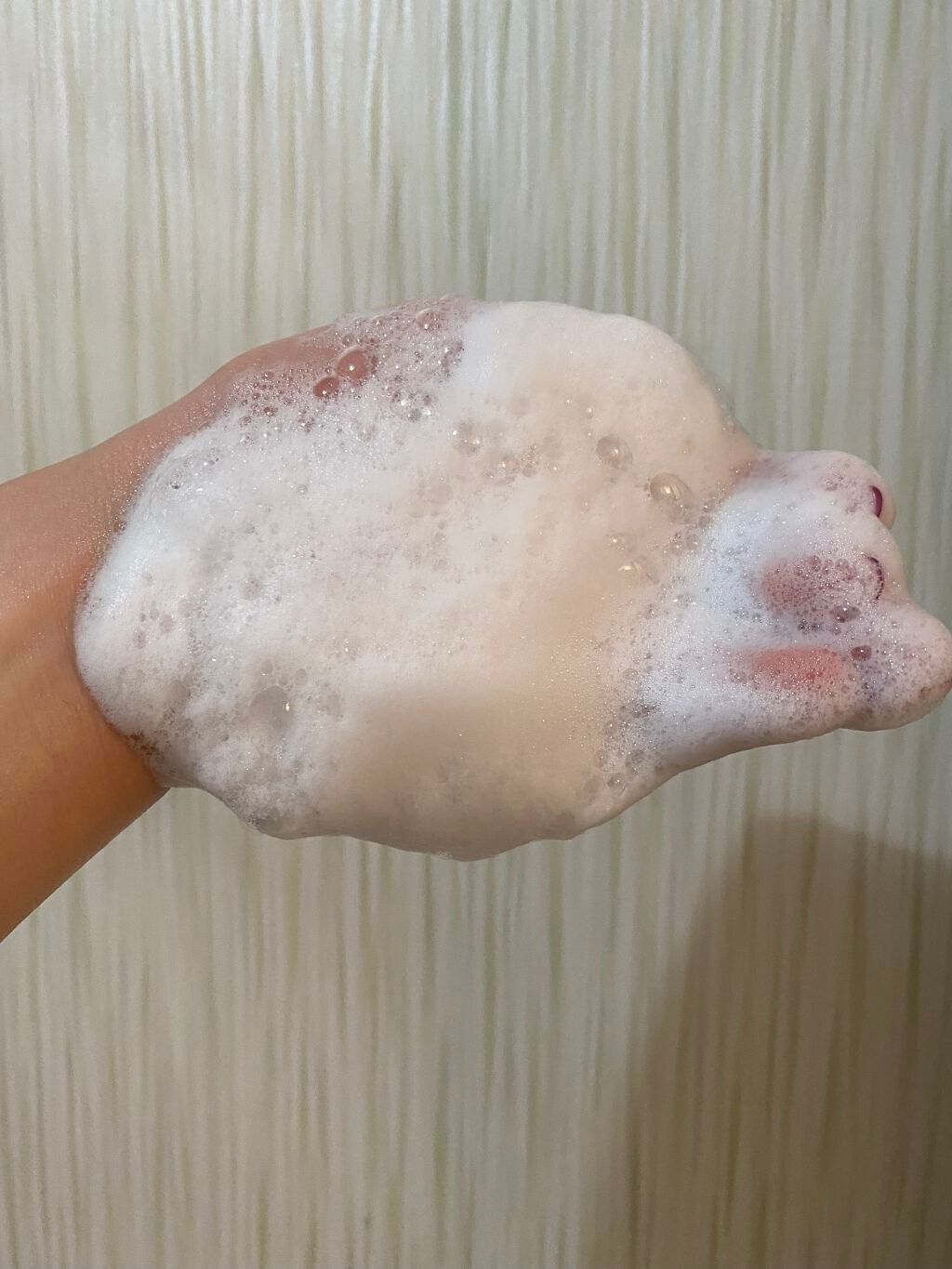 アミノモイスト モイストクリーミィ ウォッシュ/ミノン/洗顔フォームを使ったクチコミ(4枚目)