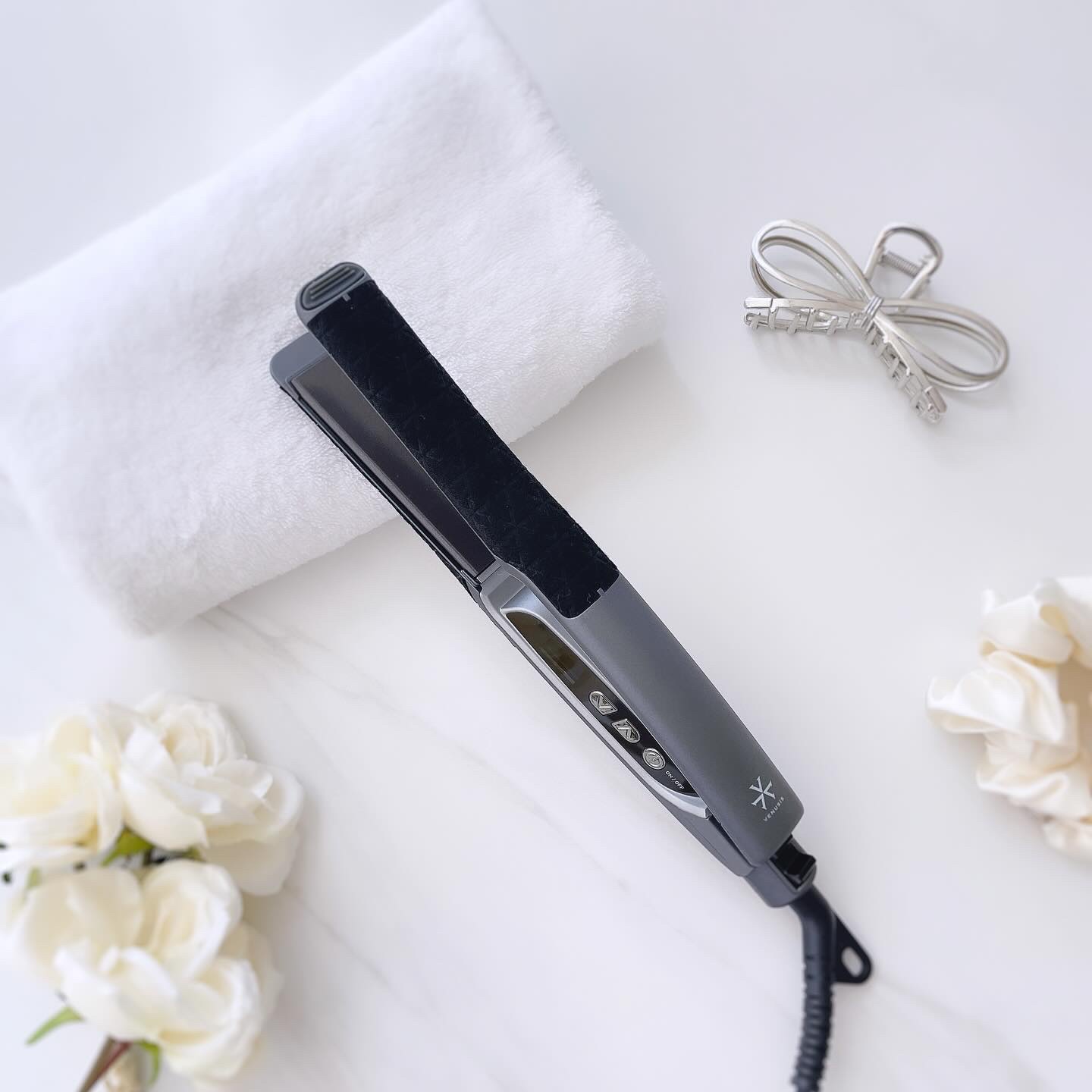 ストレートヘアアイロン  VAS-9300/VENUSiS/ストレートアイロンを使ったクチコミ（1枚目）