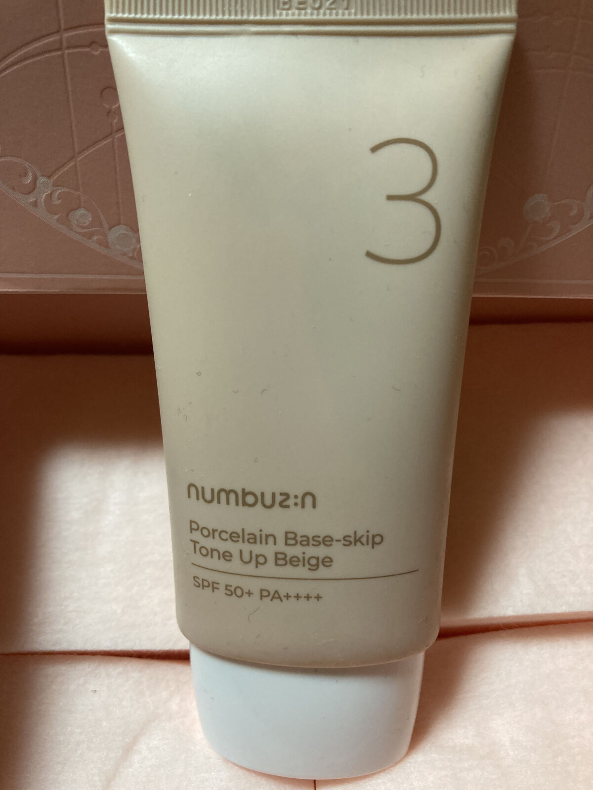 3番 ノーファンデ陶器肌トーンアップクリーム/numbuzin/化粧下地を使ったクチコミ（1枚目）