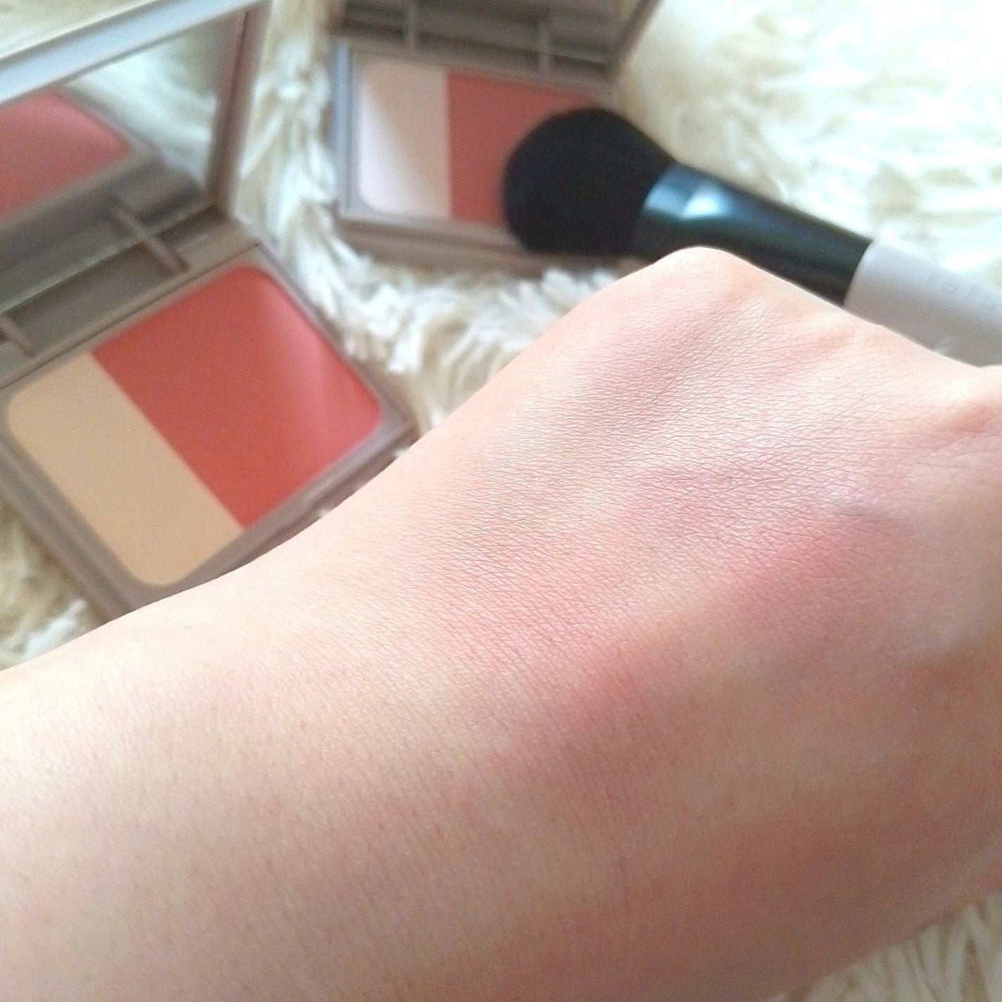 シアーブラッシュ /rafuna/パウダーチークを使ったクチコミ(3枚目)