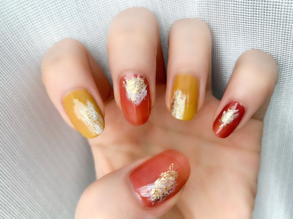 カラフルネイルズ/キャンメイク/マニキュアを使ったクチコミ(2枚目)