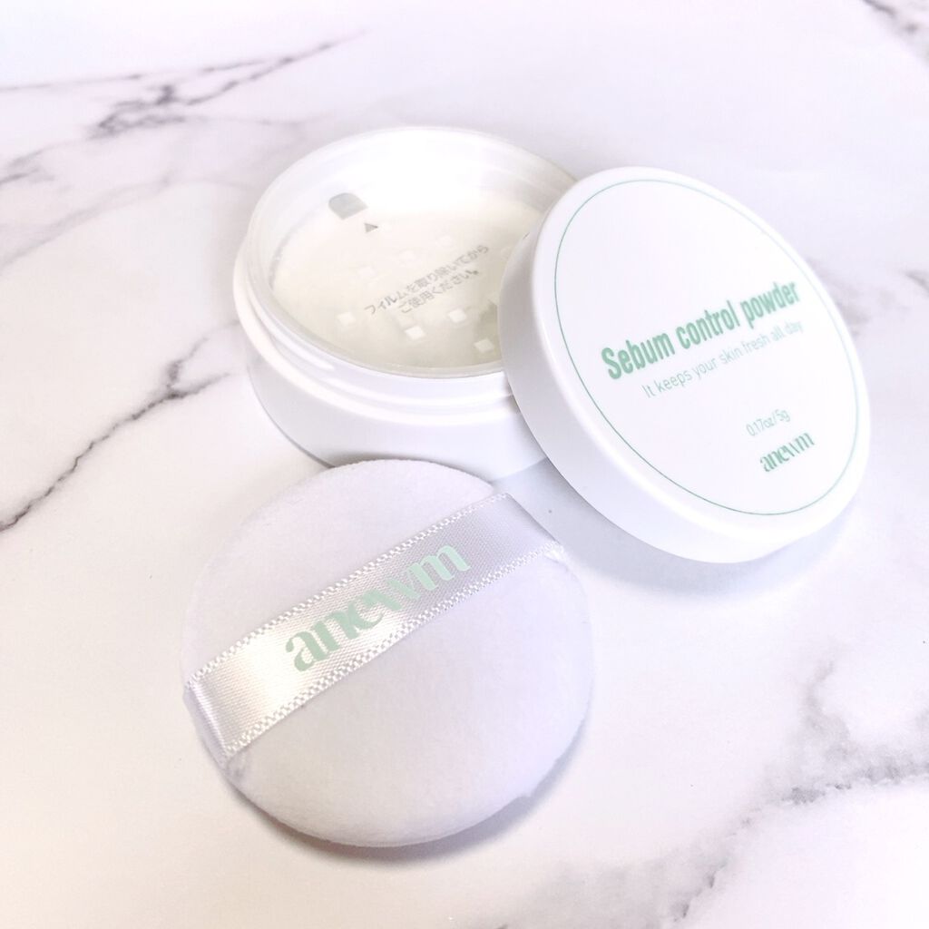 アニューム セバム コントロール パウダー/saat insight/ルースパウダーを使ったクチコミ（1枚目）