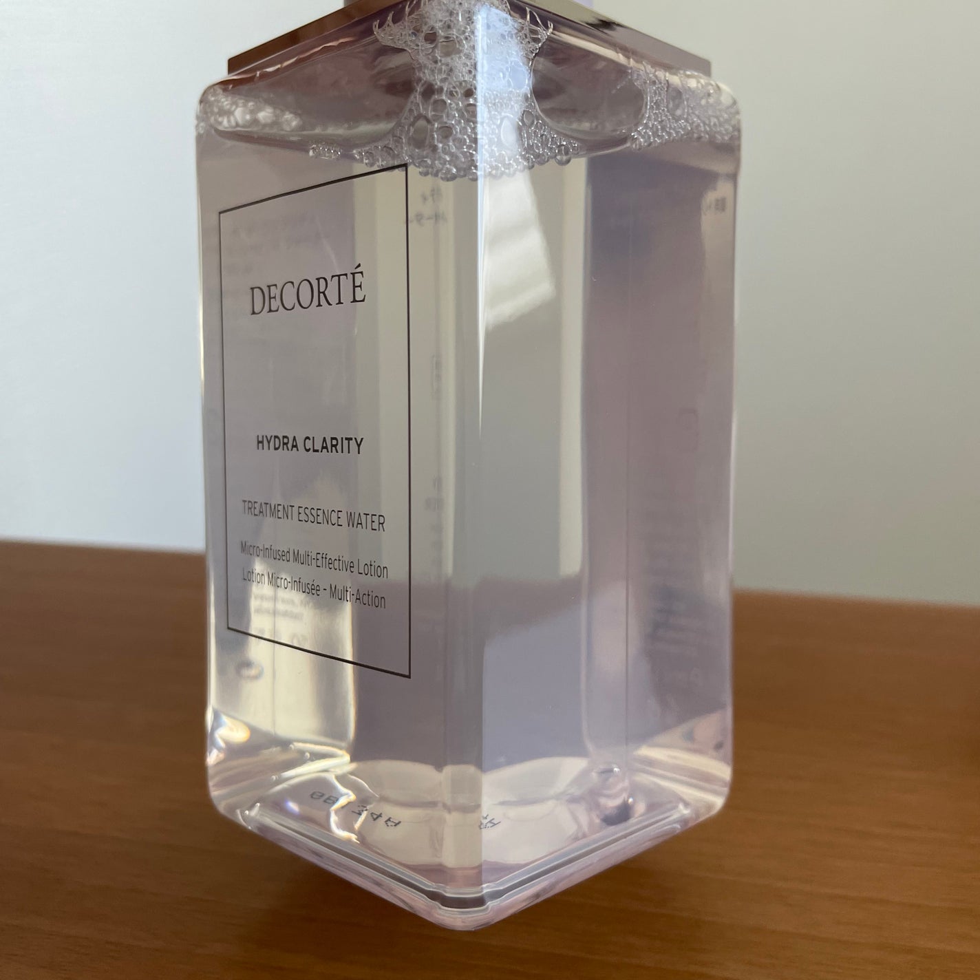 イドラクラリティ 薬用 トリートメント エッセンス ウォーター/DECORTÉ/化粧水を使ったクチコミ(6枚目)