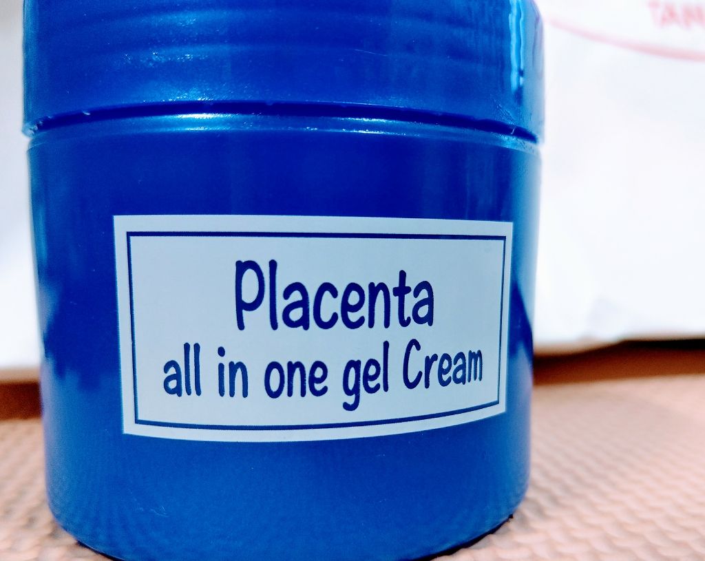 かれん on LIPS 「お久しぶりです!かれんです!🌟今日は美容クリームをご紹介!!!..」(1枚目)