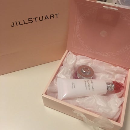 ジルスチュアート ハンドクリーム ホワイトフローラル/JILL STUART/ハンドクリームを使ったクチコミ(1枚目)