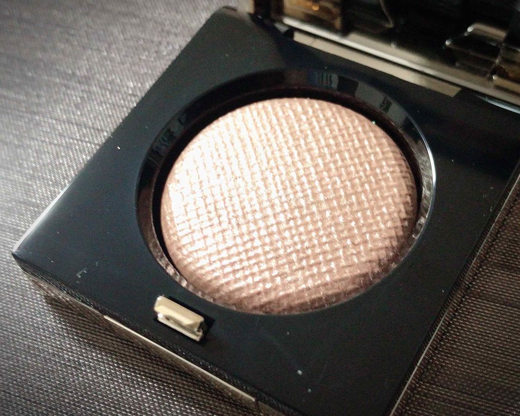 リュクス アイシャドウ リッチ ジェムストーン/BOBBI BROWN/単色アイシャドウを使ったクチコミ(2枚目)