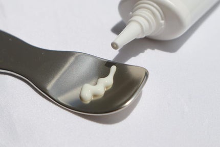 乾燥さん 保湿力スキンケア下地 /乾燥さん/化粧下地を使ったクチコミ(2枚目)