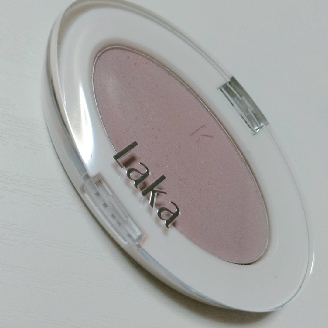 ラブシルクブラッシュ/Laka/パウダーチークを使ったクチコミ(1枚目)