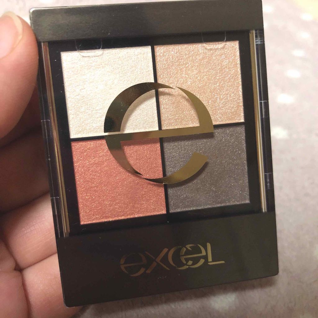 リアルクローズシャドウ/excel/アイシャドウパレットを使ったクチコミ(1枚目)