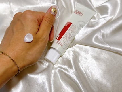 アキュリアルナインコントロールエックスクリーム/ACWELL/フェイスクリームを使ったクチコミ(2枚目)