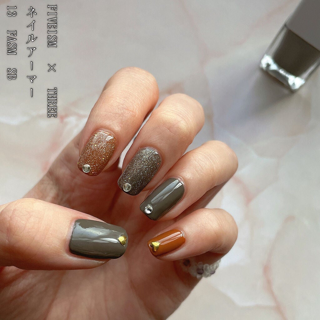 カラフルネイルズ/キャンメイク/マニキュアを使ったクチコミ(7枚目)