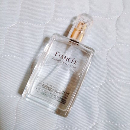 ハピリーエバーアフター オードパルファン エフォートレスサボン/フィアンセ/香水(レディース)を使ったクチコミ(1枚目)