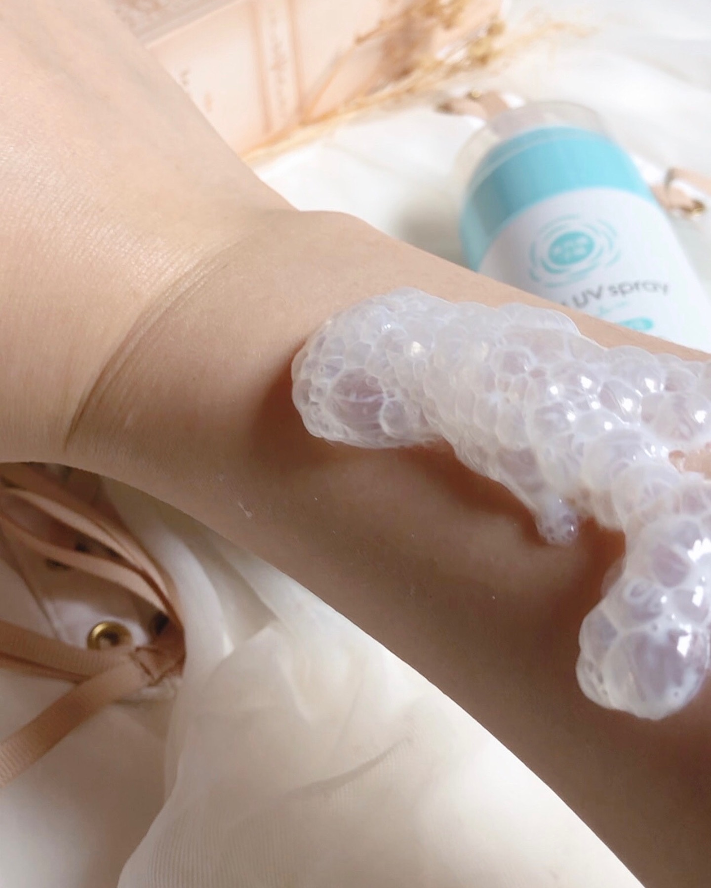 爽やかなUV泡ジェル /紫外線予報/日焼け止めジェルを使ったクチコミ（3枚目）