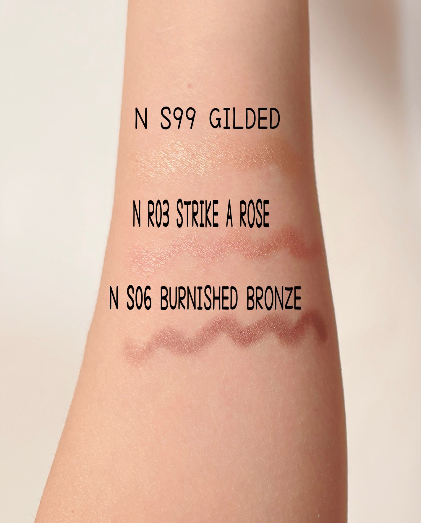 エンチャンティング シマーズ キャビア スティック アイカラー トリオ/ローラ メルシエ/その他キットセットを使ったクチコミ(5枚目)