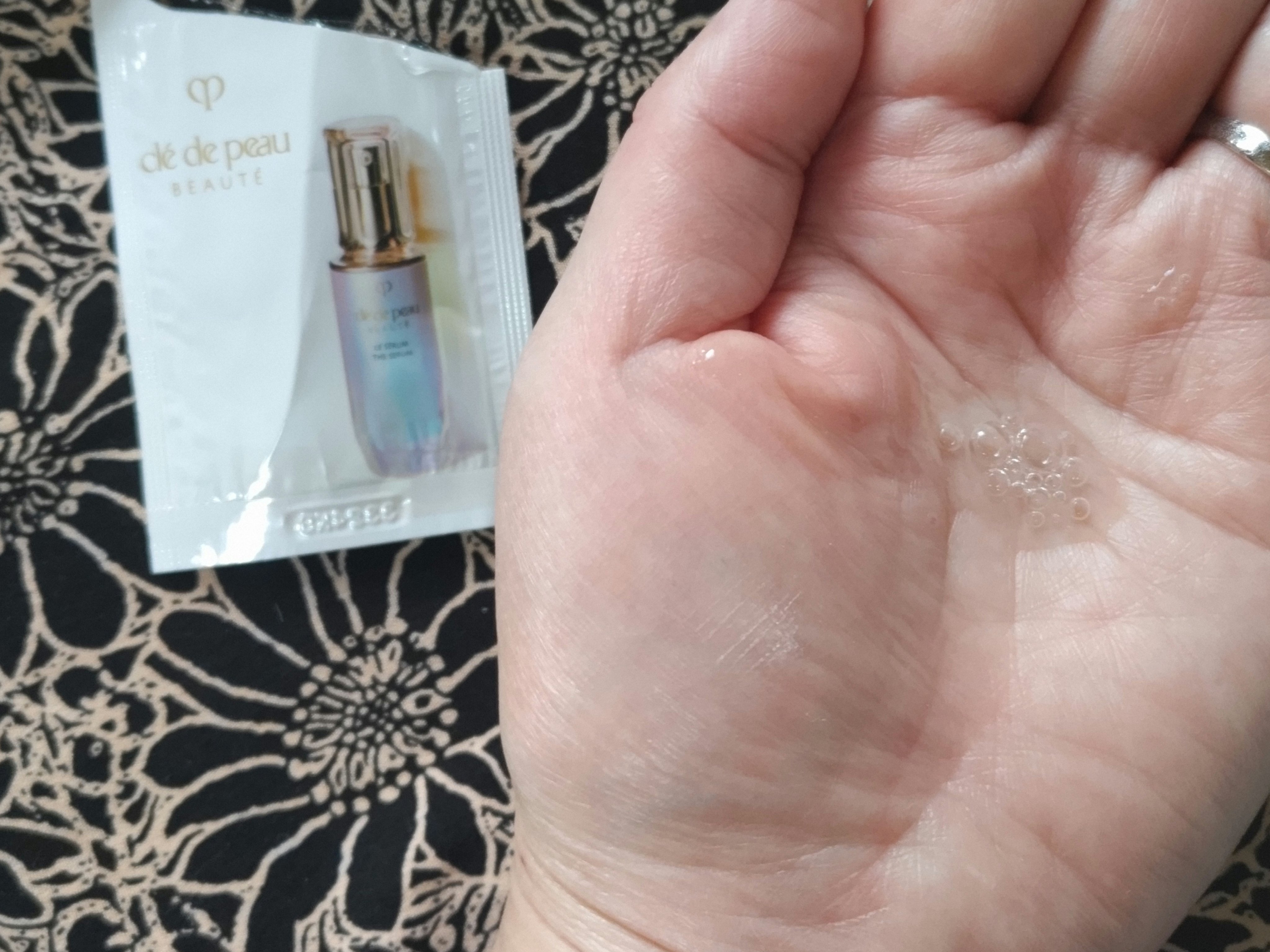 ル・コトン/クレ・ド・ポー ボーテ/コットンを使ったクチコミ（2枚目）