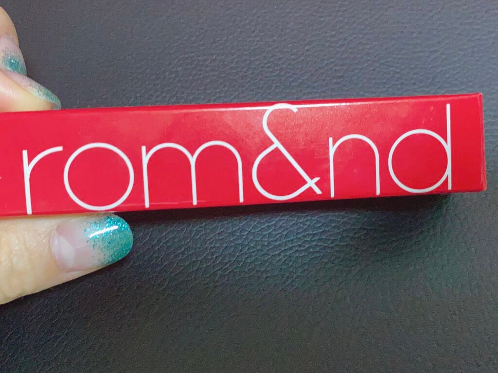 ジューシーラスティングティント/rom&nd/リップティントを使ったクチコミ(4枚目)