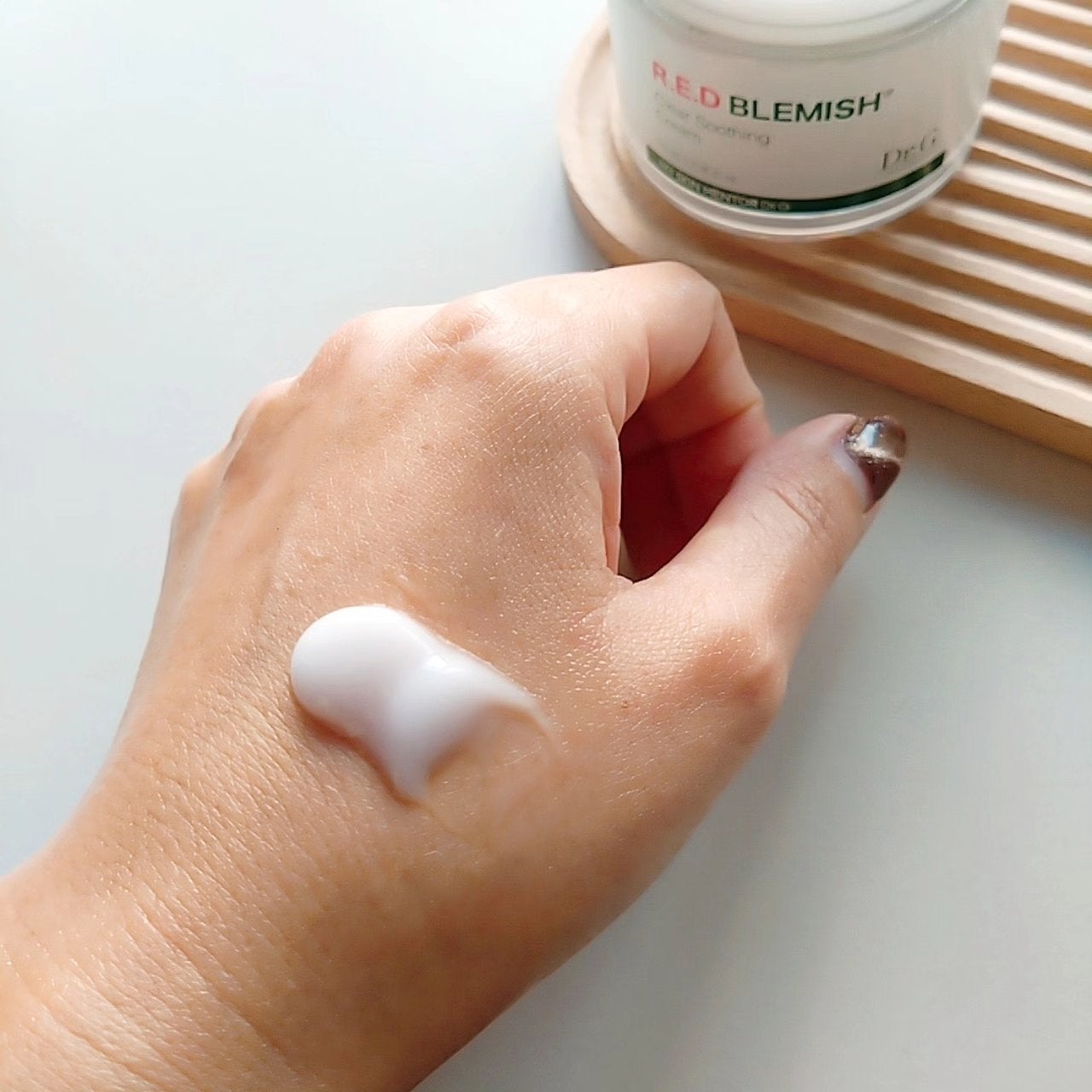 レッドブレミッシュ クリアスージングクリーム/Dr.G/フェイスクリームを使ったクチコミ(3枚目)