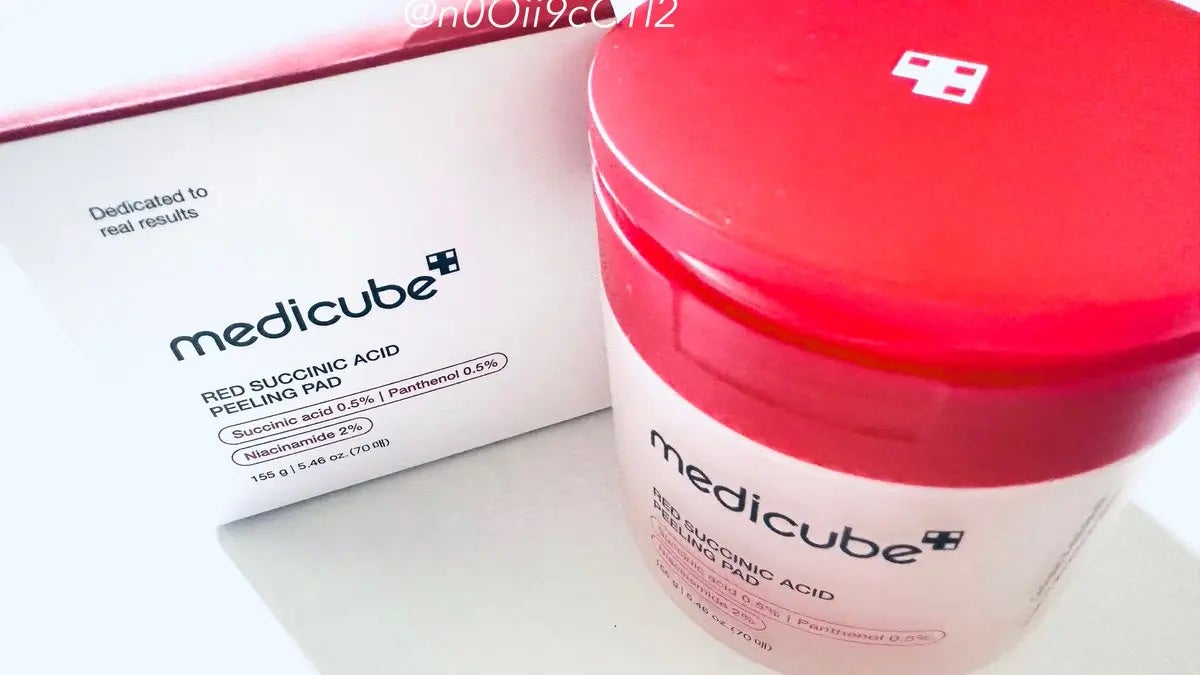 レッドアクネピーリングパッド/MEDICUBE/トナーパッドを使ったクチコミ(1枚目)