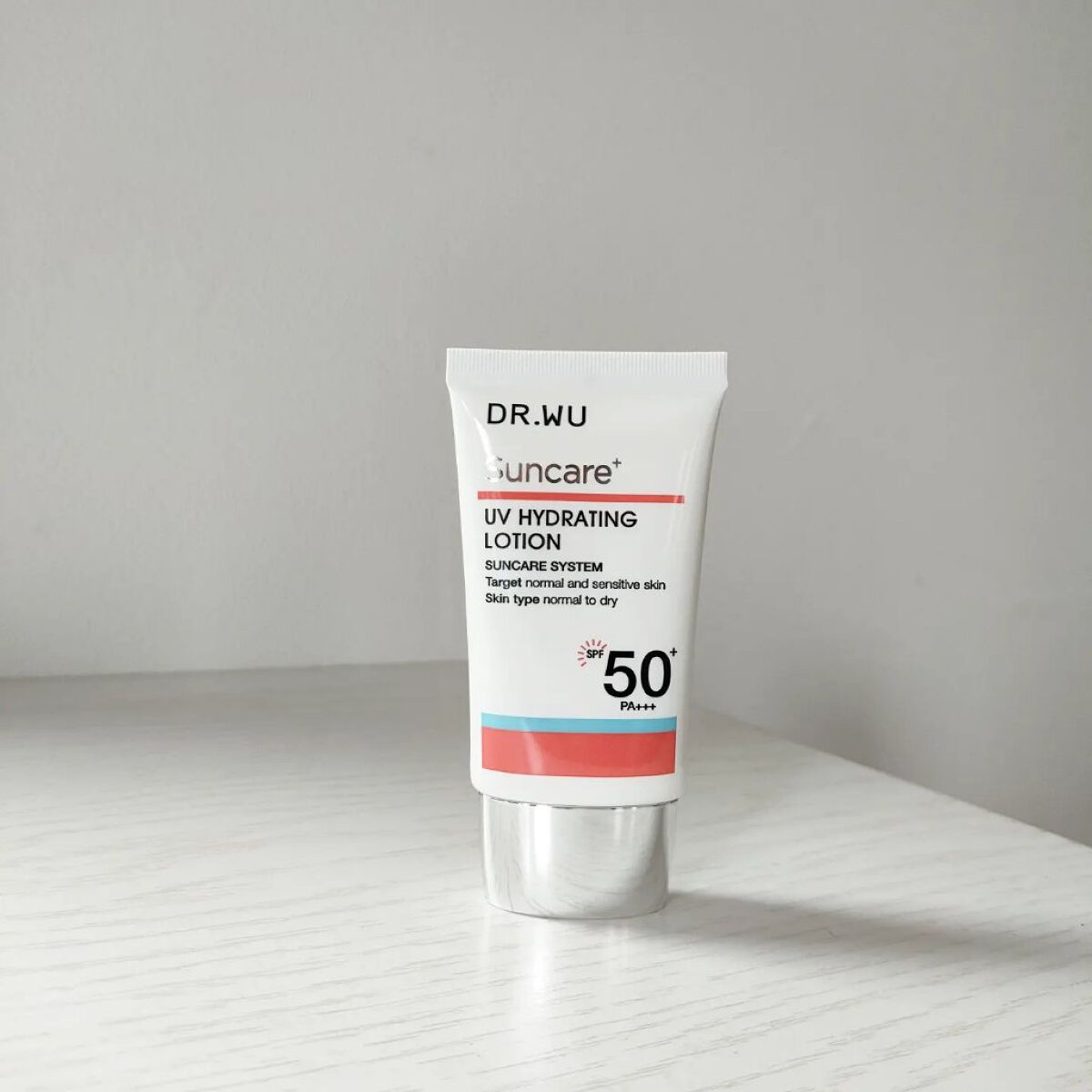 サンスクリーン+  モイスト日焼け止め＜日焼け止め＞/DR.WU/日焼け止めクリームを使ったクチコミ（1枚目）