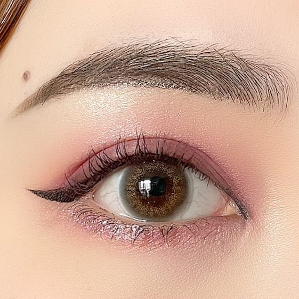 HEXZEハイライターパウダー/HEXZE（ヘックスゼ）/パウダーハイライトを使ったクチコミ（2枚目）