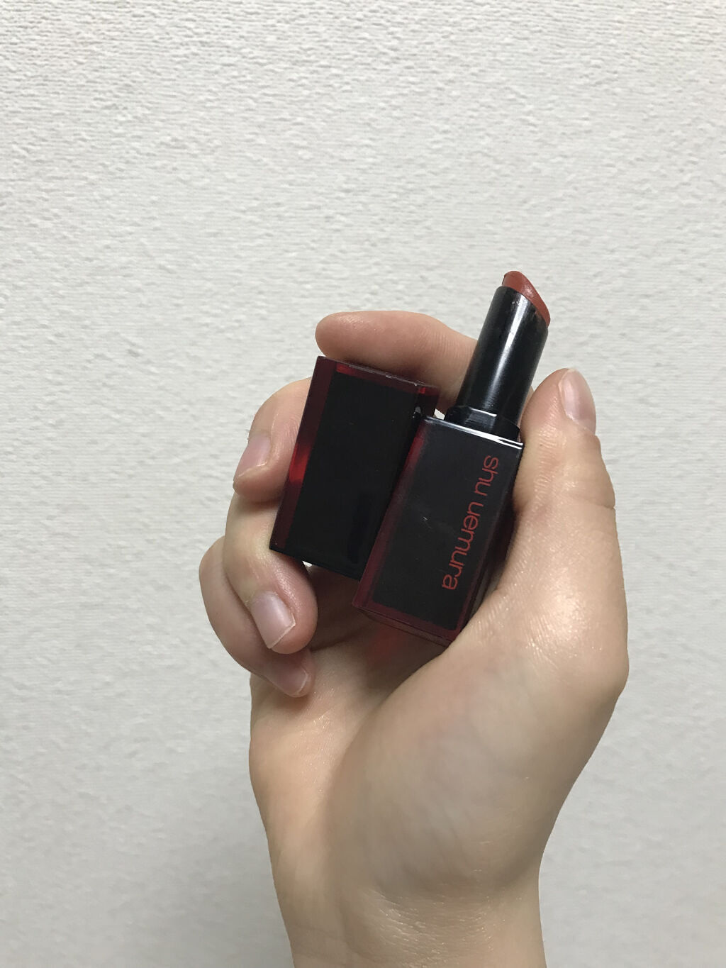 ルージュ アンリミテッド アンプリファイド/shu uemura/口紅を使ったクチコミ（2枚目）